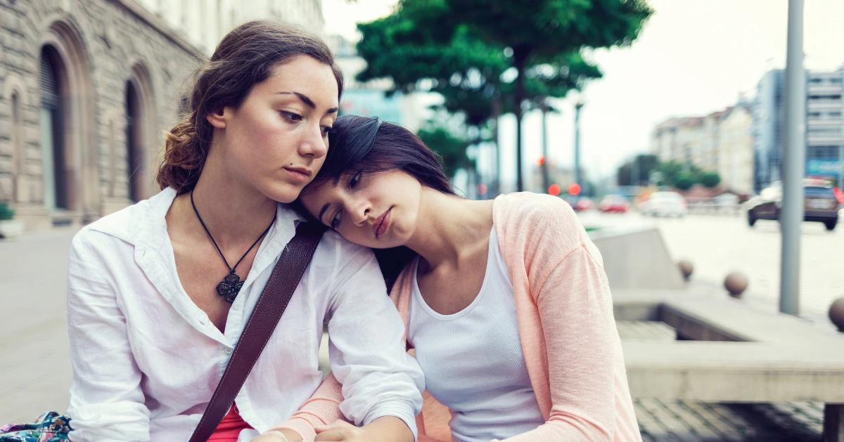 5 Ways to Help a Friend Who Might Have an Eating Disorder