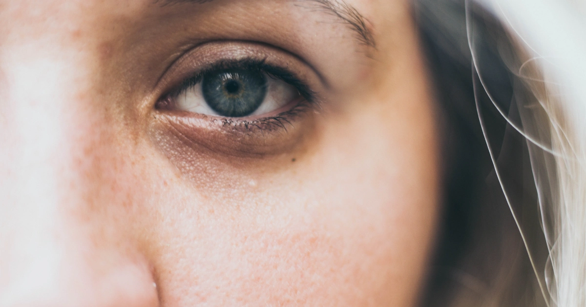 closeup picture of a girl's face