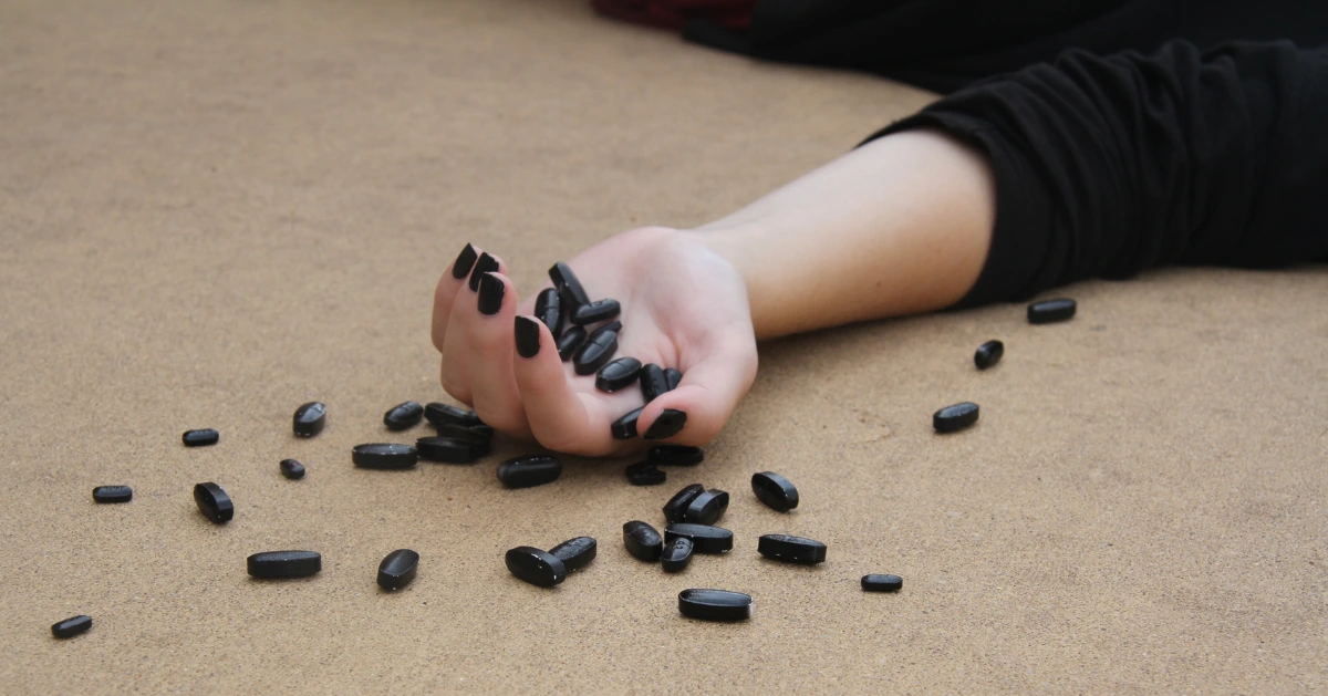 How to Help Someone Who Is Overdosing